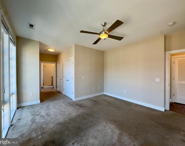 1201 S Charles Street - Photo Thumbnail 5