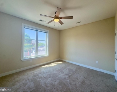 1201 S Charles Street - Photo Thumbnail 8