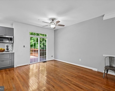 441 Penwood Drive - Photo Thumbnail 12