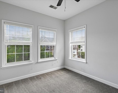 441 Penwood Drive - Photo Thumbnail 28