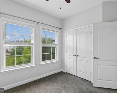 441 Penwood Drive - Photo Thumbnail 27