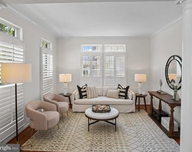 1713 Allerford Drive - Photo Thumbnail 5