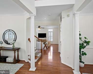 1713 Allerford Drive - Photo Thumbnail 2