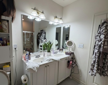 2608 Hoods Mill Court - Photo Thumbnail 5