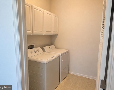 34673 Villa Circle - Photo Thumbnail 8