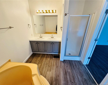 61 Lexington Lane - Photo Thumbnail 10