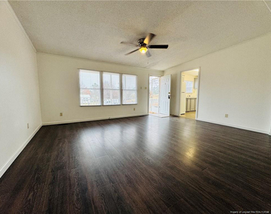 61 Lexington Lane - Photo Thumbnail 3