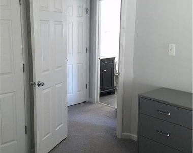 104 Bayou Court - Photo Thumbnail 8