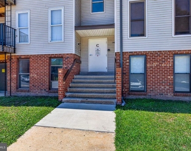 1001 White Oak Road - Photo Thumbnail 2