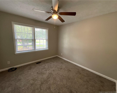 1365 Greenock Avenue - Photo Thumbnail 11