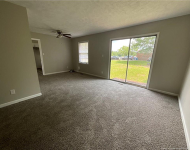 1365 Greenock Avenue - Photo Thumbnail 6