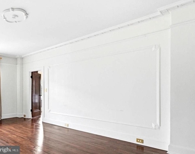 1026 16th Street Nw - Photo Thumbnail 15