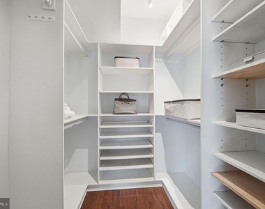 1026 16th Street Nw - Photo Thumbnail 22