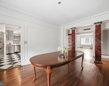 1026 16th Street Nw - Photo Thumbnail 16