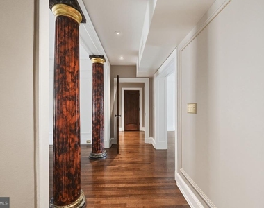 1026 16th Street Nw - Photo Thumbnail 9