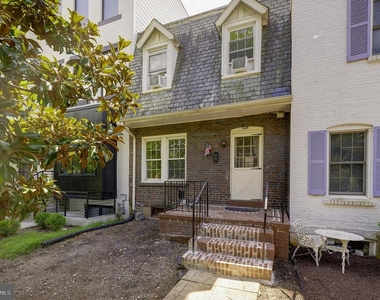 3624 S Street Nw - Photo Thumbnail 2