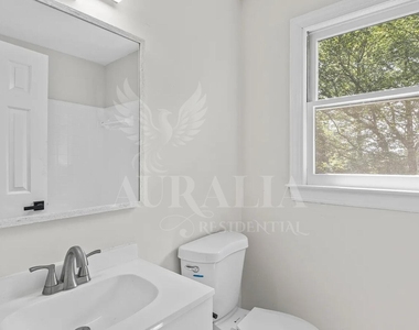 623 Elmwood Court - Photo Thumbnail 20