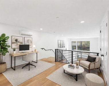 615 Daniels Street - Photo Thumbnail 10