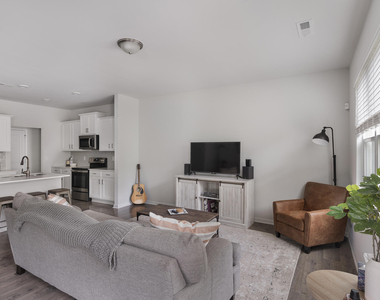 3608 Water Mist Lane - Photo Thumbnail 8