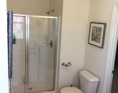 637 Briarcliff Street - Photo Thumbnail 13