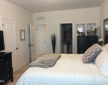 637 Briarcliff Street - Photo Thumbnail 11