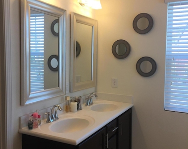 637 Briarcliff Street - Photo Thumbnail 12