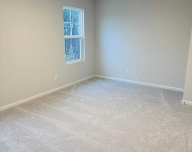 457 Carolina Springs Boulevard - Photo Thumbnail 18