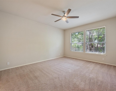 11619 Sonoma Dr - Photo Thumbnail 24