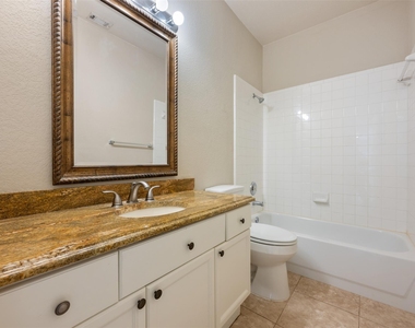 11619 Sonoma Dr - Photo Thumbnail 32