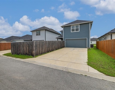 133 Everglades Dr - Photo Thumbnail 24