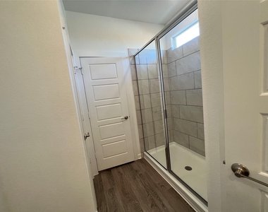 13820 Lubeck Dr - Photo Thumbnail 21