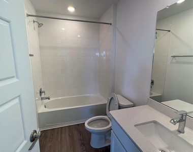 13820 Lubeck Dr - Photo Thumbnail 15
