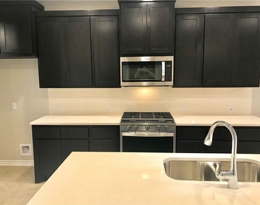 9008 Gage Dr - Photo Thumbnail 1