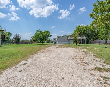 4654 Old Howard Rd - Photo Thumbnail 23