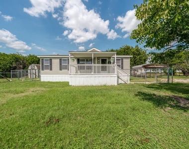 4654 Old Howard Rd - Photo Thumbnail 1