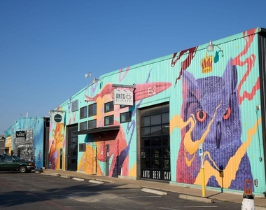 4315 S Congress Ave - Photo Thumbnail 1