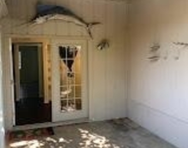 8811 Dawnridge Cir - Photo Thumbnail 1