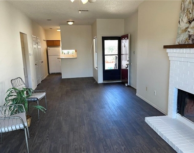 2415 W Slaughter Ln - Photo Thumbnail 2