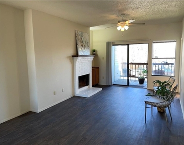 2415 W Slaughter Ln - Photo Thumbnail 23