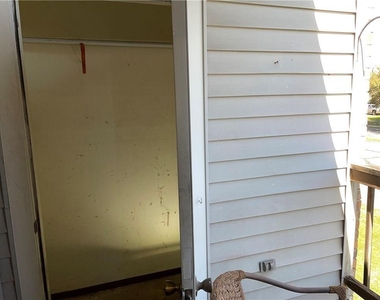 2415 W Slaughter Ln - Photo Thumbnail 17