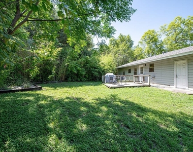 122 Havana St - Photo Thumbnail 17