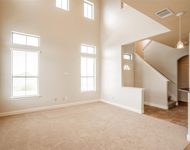 1010 Immanuel Rd - Photo Thumbnail 2