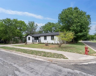 615 S 15th St - Photo Thumbnail 17