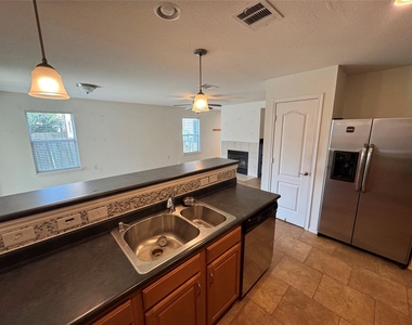 8901 Stambourne St - Photo Thumbnail 6