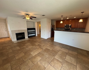 8901 Stambourne St - Photo Thumbnail 4