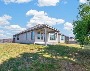 1330 Stone Manor Trail - Photo Thumbnail 28
