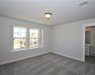 635 Pheasant Hill Ln - Photo Thumbnail 17