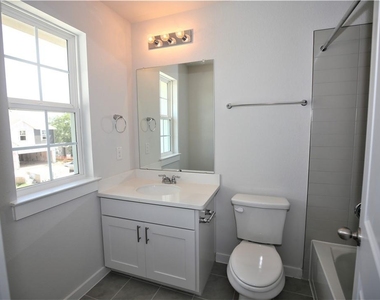 635 Pheasant Hill Ln - Photo Thumbnail 18