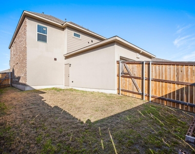 932 Azul Lagoon Dr - Photo Thumbnail 25