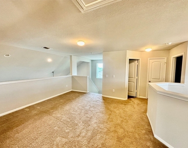 1905 Alamo Heights Ave - Photo Thumbnail 14
